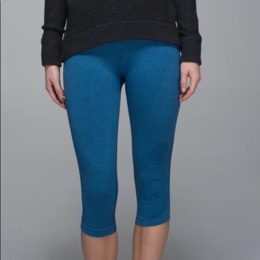 Lululemon In The Flow Crop